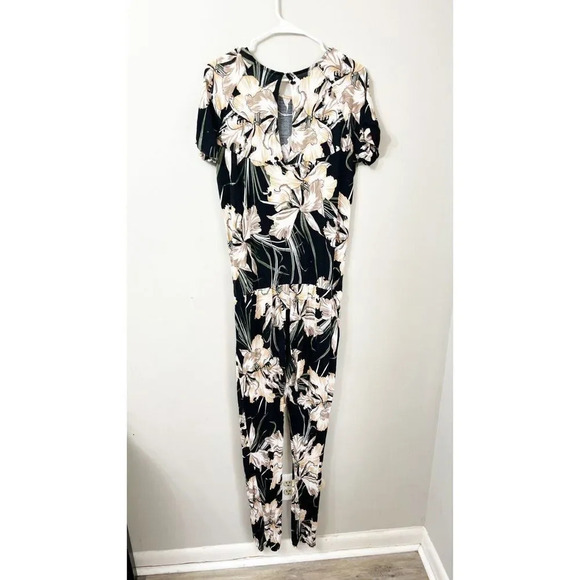 Asos Womens Black Tan Jumpsuit Size 8 Maternity Floral Short Sleeve Keyhole - Picture 4 of 8